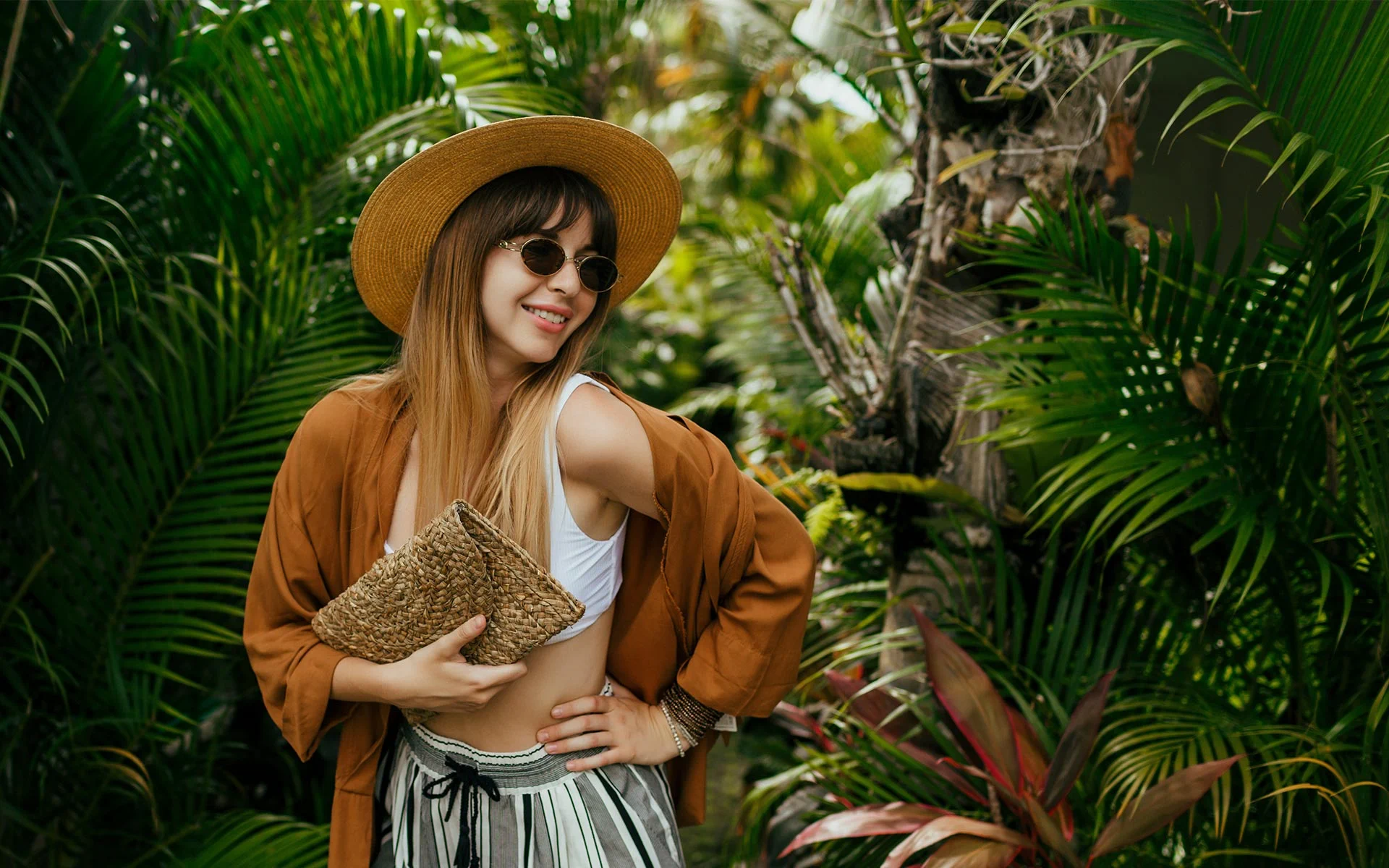 clothingstore-section-bg5