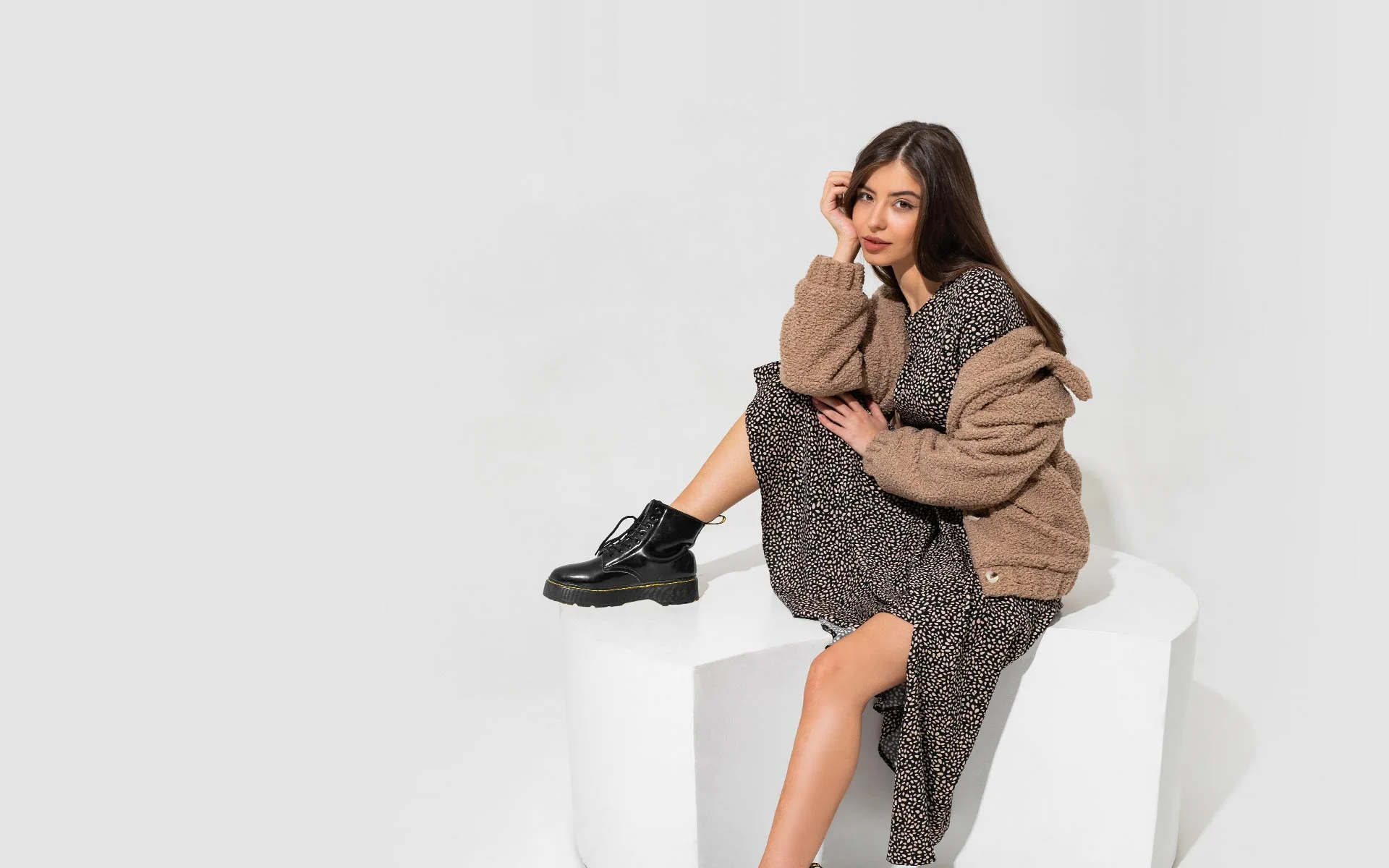 clothingstore-section-bg6